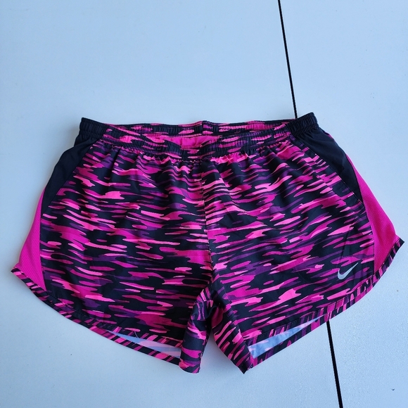 Nike Pants - NIKE Women’s Dri-Fit Black & Pink Athletic Running Shorts Elastic Waist Medium